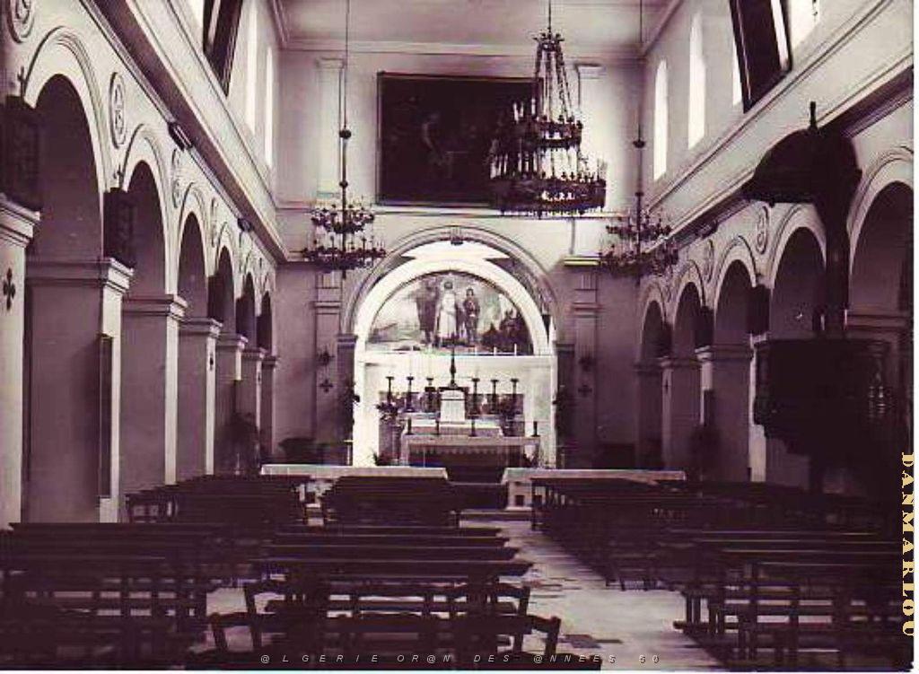MB ga- 12- eglise Saint Louis- Interieur.JPG